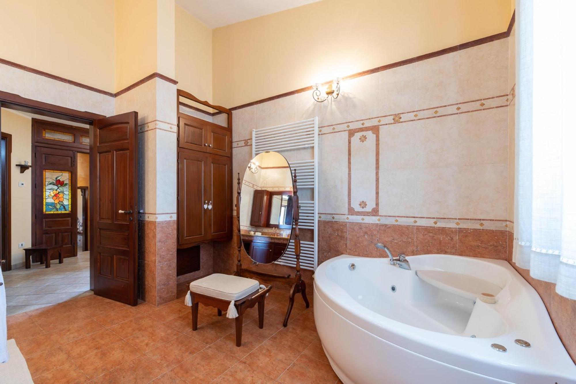Villa Esmeralda ตาเวียโน ภายนอก รูปภาพ