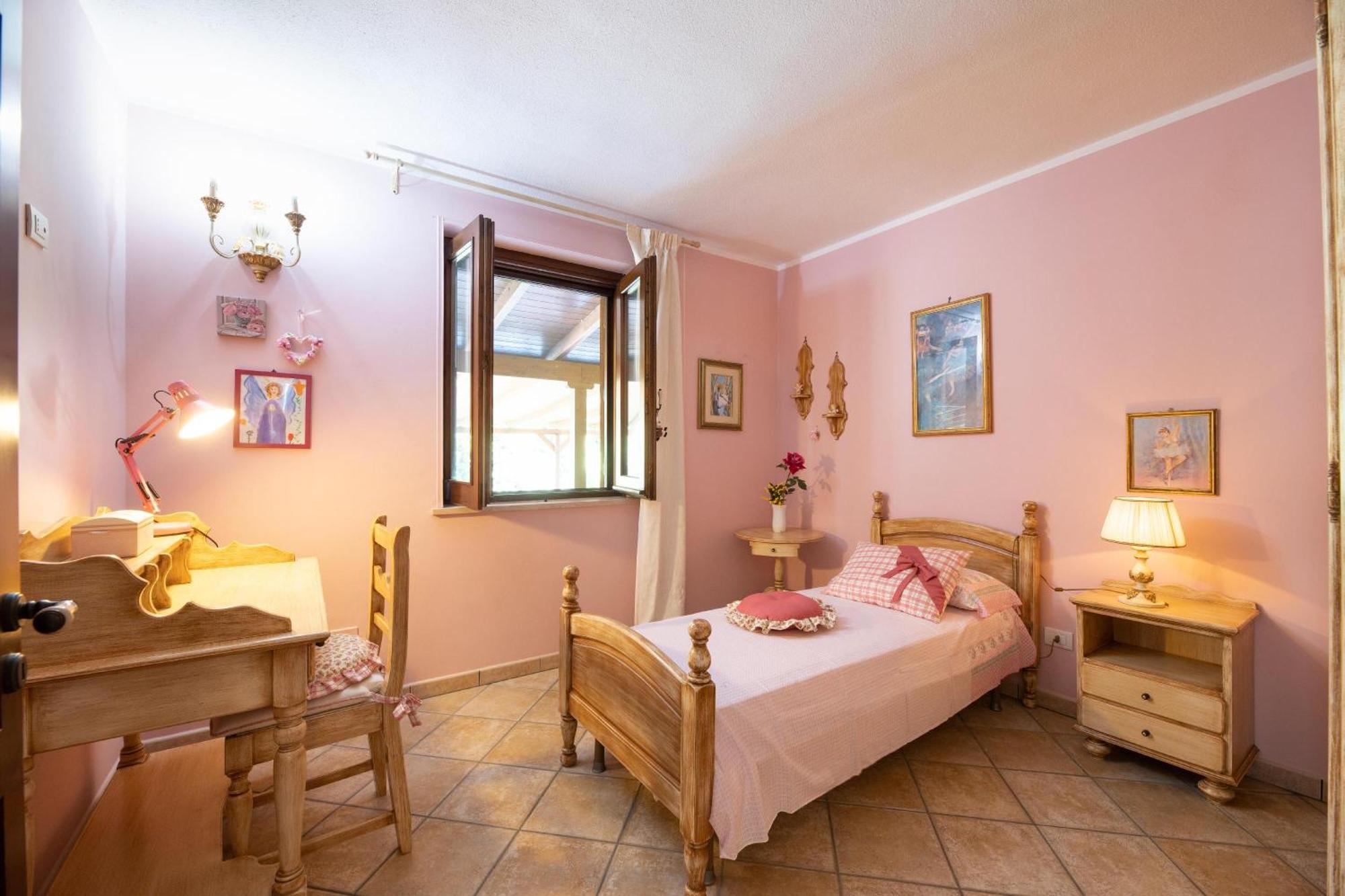 Villa Esmeralda ตาเวียโน ภายนอก รูปภาพ